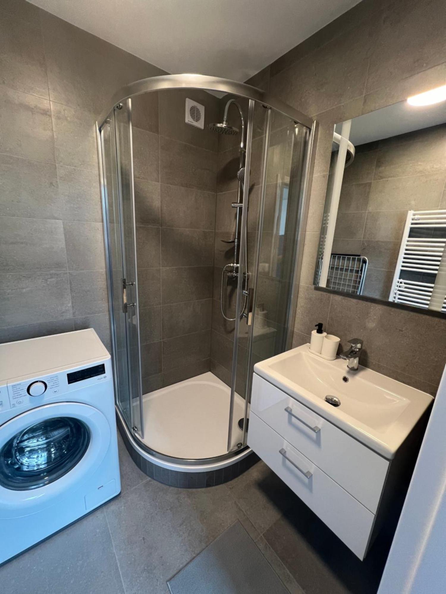 Ren Apartment Znojmo Εξωτερικό φωτογραφία